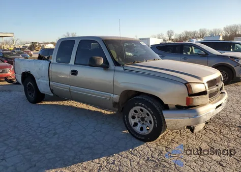 2004 Chevrolet Silverado C1500 from USA, damaged, VIN 2GCEC19T841137746